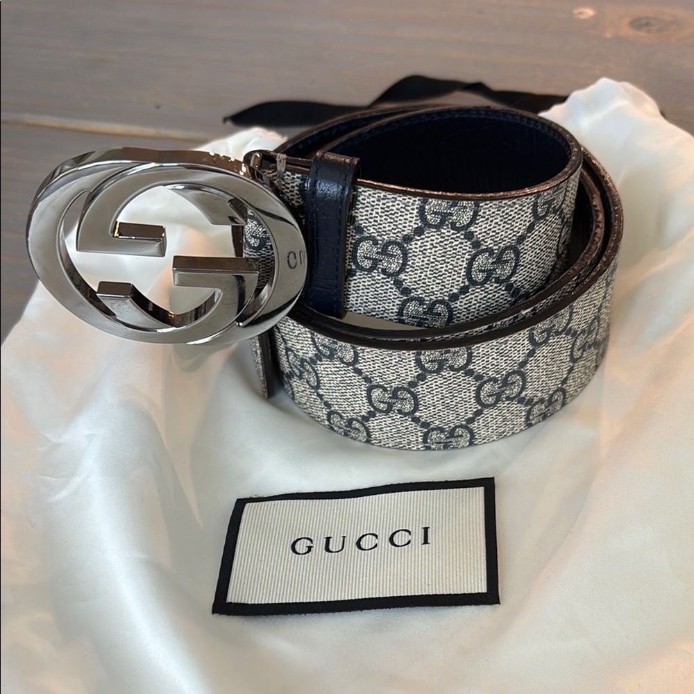 Preowned Gucci Gg Supreme Leather/Canvas Belt Beige and Blue size 80/32
